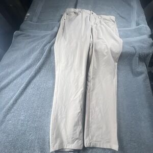 Greg Norman Golf Pants Mens 36x30  Stretch Wicking Performance 5 Pocket Chino